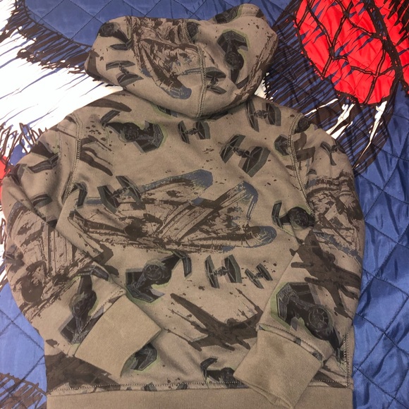 Hoodie gap - Picture 3 of 3